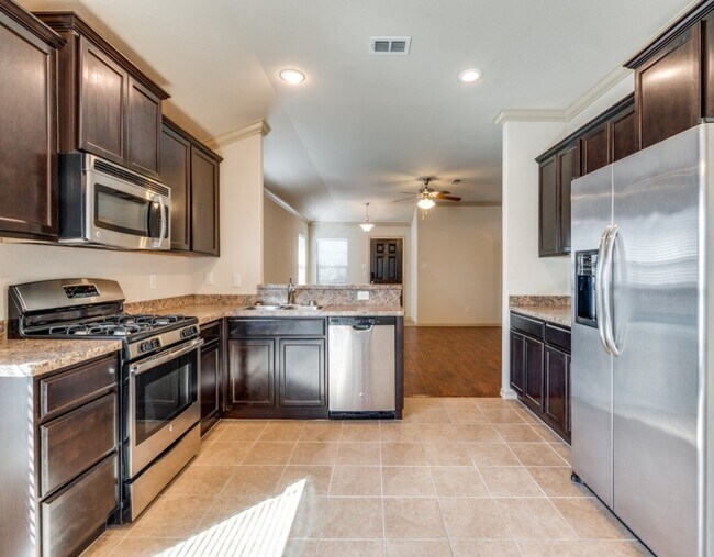 Building Photo - 5220 Austin Ridge Dr