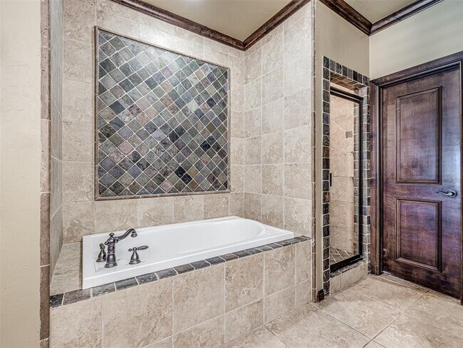 Building Photo - 16208 Muirfield Pl