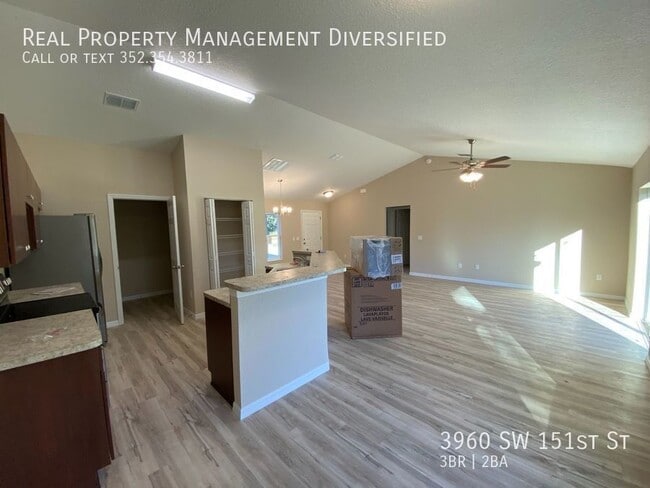 Building Photo - 3960 SW 151st St