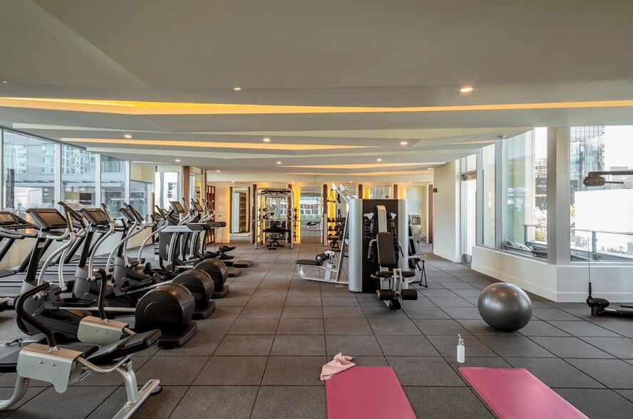 Building Photo - 1388 Kettner Blvd