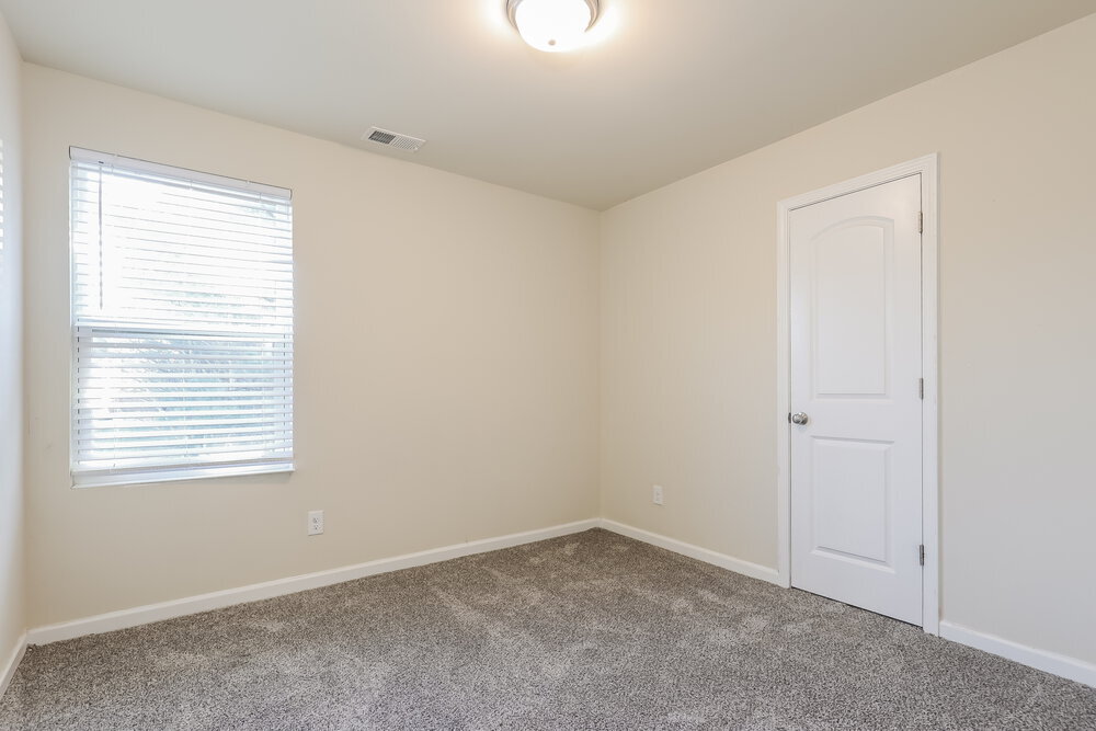 Building Photo - 12026 Quail Dr