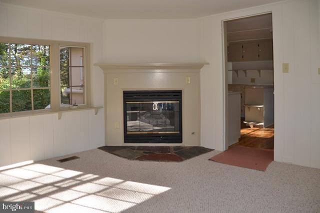 Primary Photo - 137 Wertsville Rd