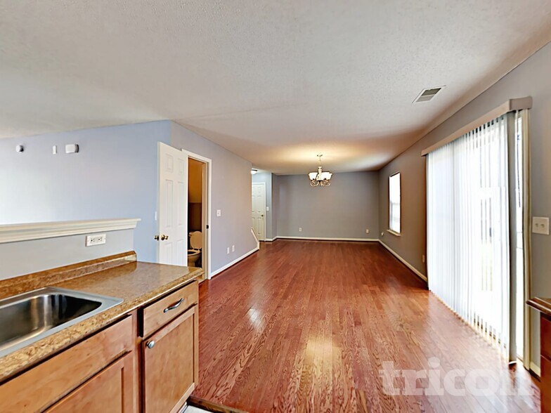 Building Photo - 121 Rabon Springs Rd