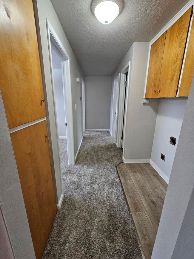 Building Photo - 2402 W Lemhi St
