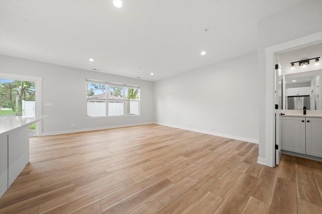Building Photo - 17880 Argos Ct