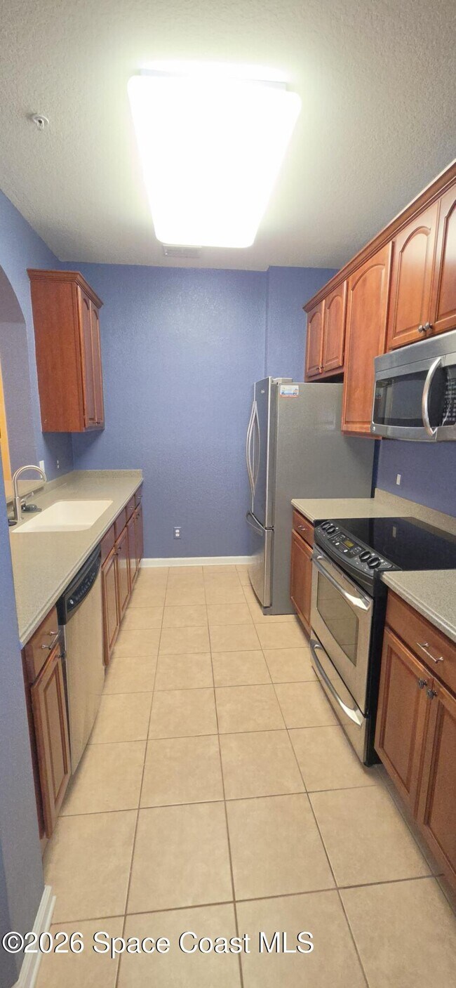 Building Photo - 1576 Peregrine Cir
