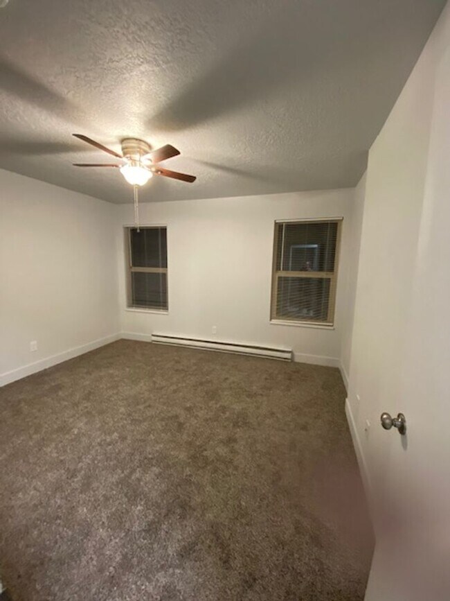 Building Photo - Sanchez Properties LLC 14