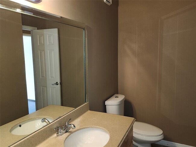 Building Photo - 4192 SW 87th Terrace