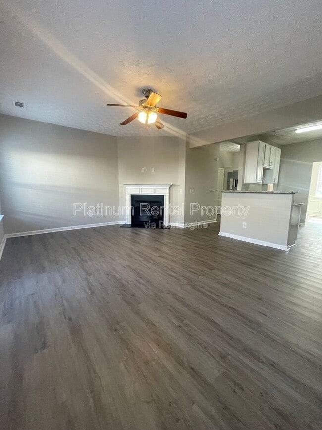 Building Photo - 2355 Bigwood Trail