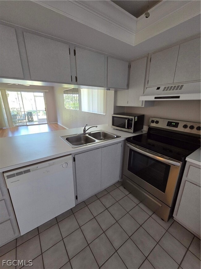 Building Photo - 232 Pebble Beach Blvd