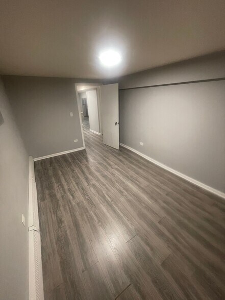 Building Photo - 4929 S Vincennes Ave