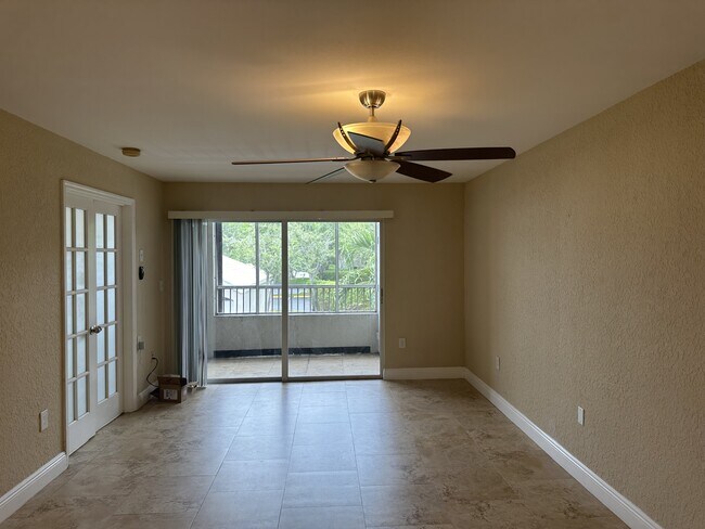 Building Photo - 2851 N Oakland Forest Dr