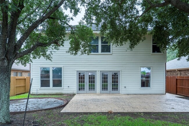 Building Photo - 20122 Sunflower Chase Dr