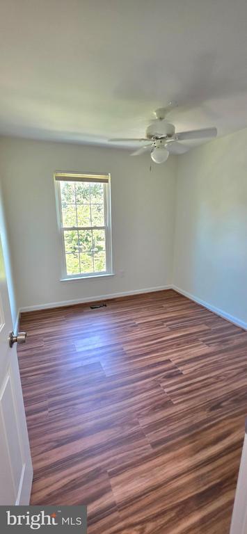 Building Photo - 6008 Raina Dr