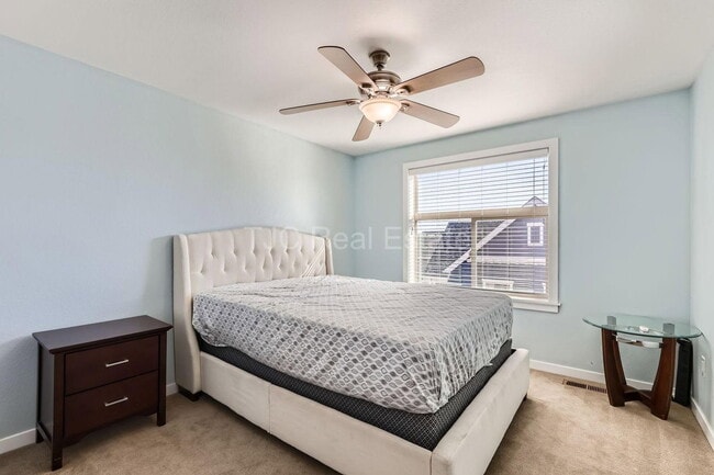 Building Photo - 9046 E 50th Dr