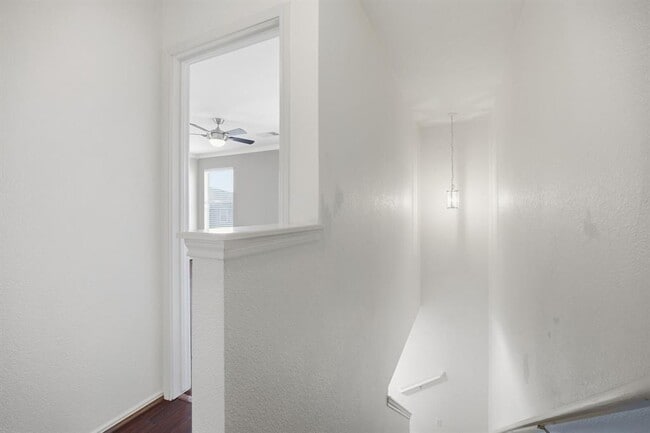 Building Photo - 14408 Charles Dickens Dr