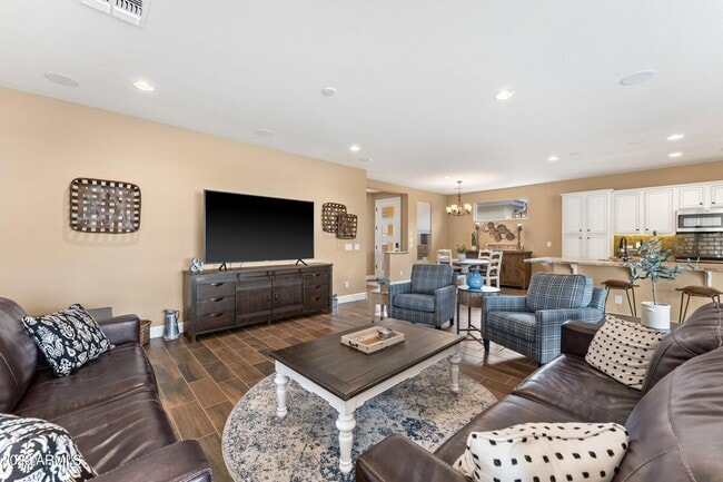 Building Photo - 4456 Covered Wagon Trl