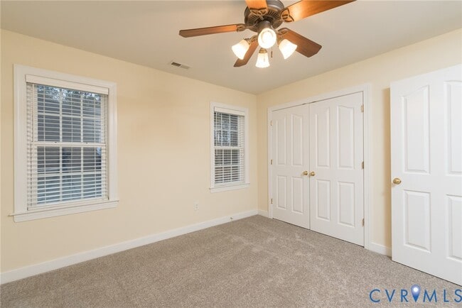 Building Photo - 11412 Pinedale Dr