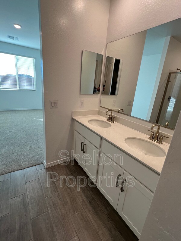 Building Photo - 7721 W Saddlehorn Rd