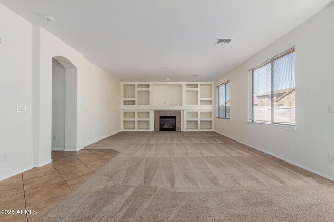 Building Photo - 7013 S 57th Ave