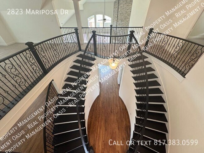 Building Photo - 2823 Mariposa Dr