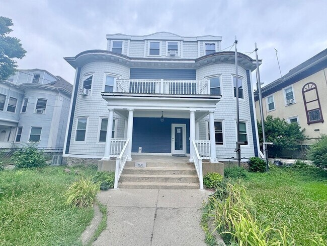Building Photo - 36 Brookledge St