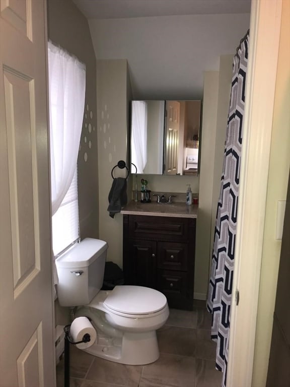 Building Photo - 37 Hodges Ave