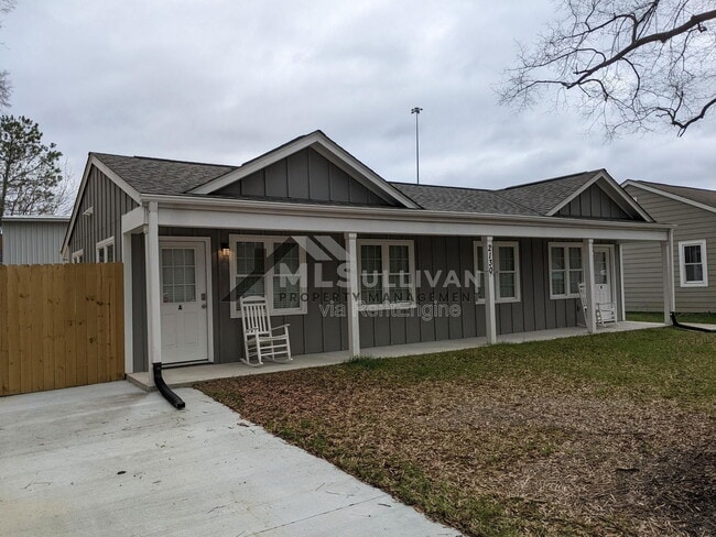 Building Photo - 2130 Sovereign St