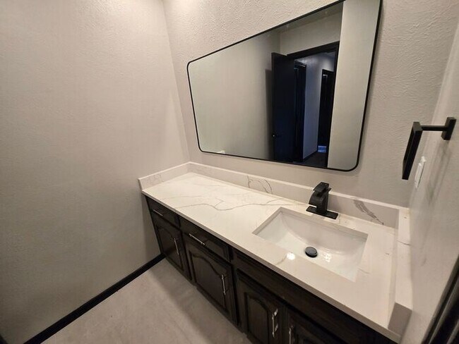 Building Photo - 10327 Bernardin Cir