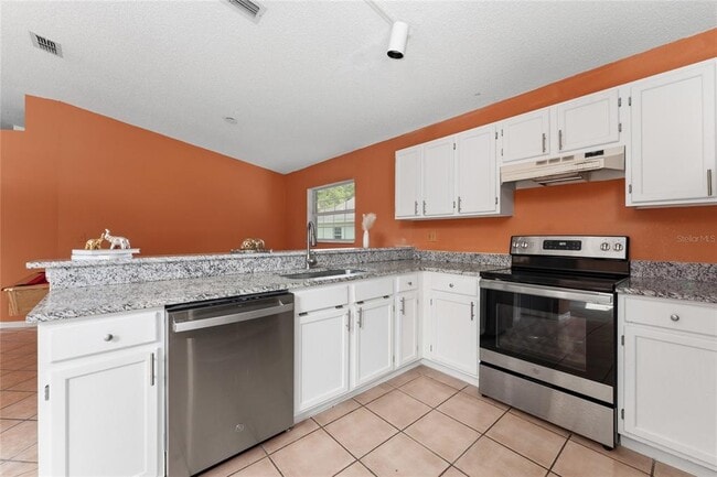 Building Photo - 3013 Barrymore Ct