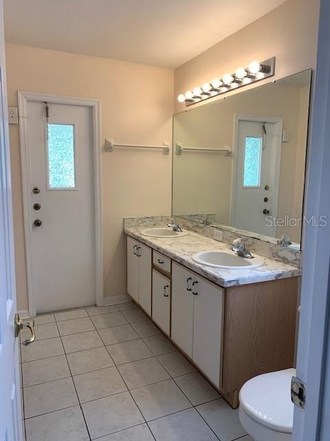 Building Photo - 7817 Laurel Oak Ln