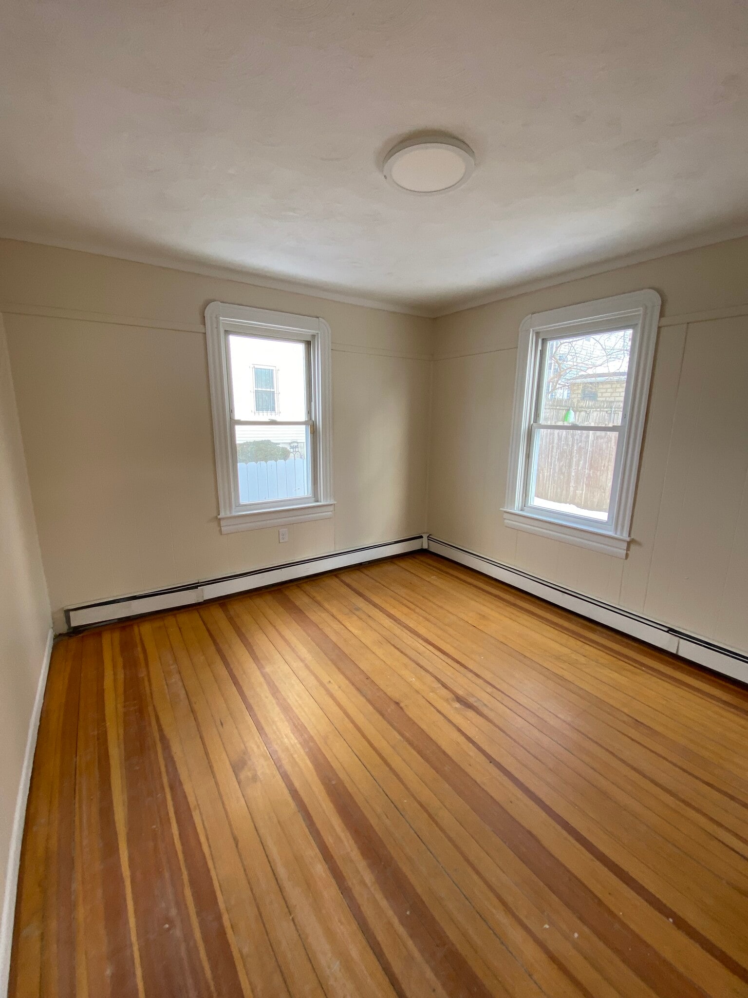 Building Photo - 5 Lynch St