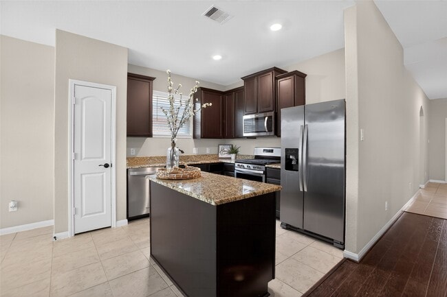 Building Photo - 7712 Boulder Sunstone Ln