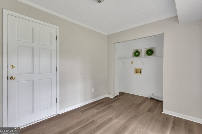 Building Photo - 116 Crofts Corner