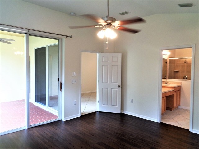 Building Photo - 3704 Lockridge Dr