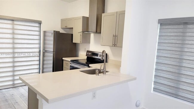 Building Photo - 3192 NW 61st St