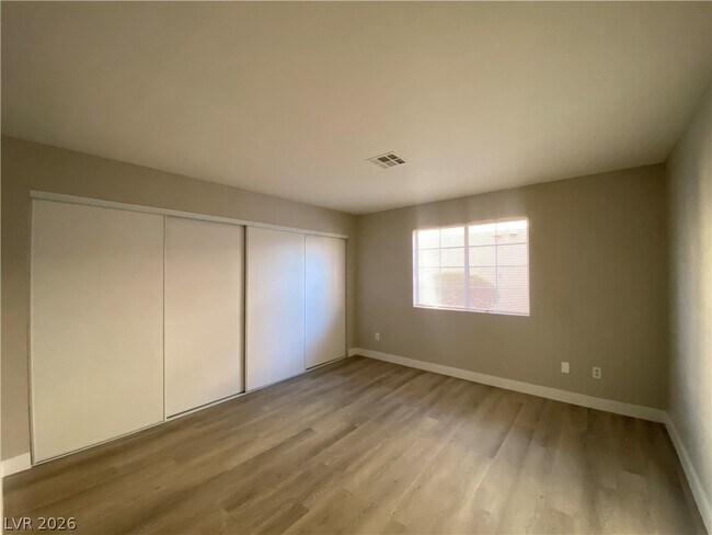 Building Photo - 8410 Eldora Ave