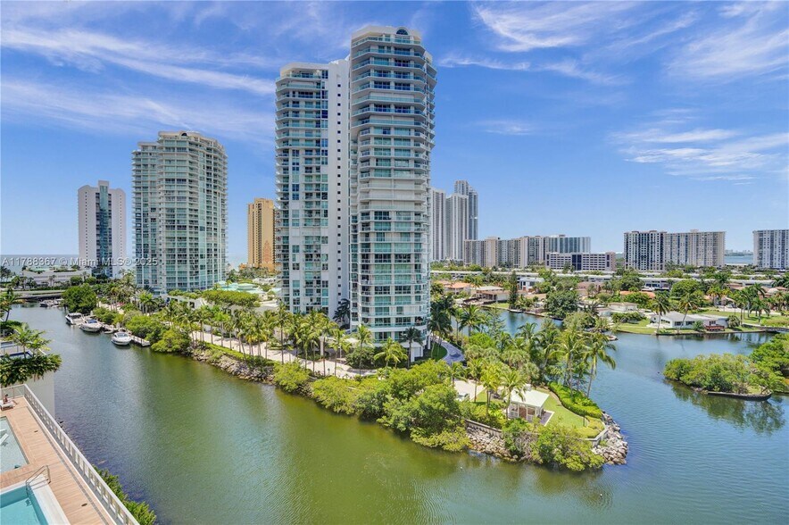 Building Photo - 330 Sunny Isles Blvd