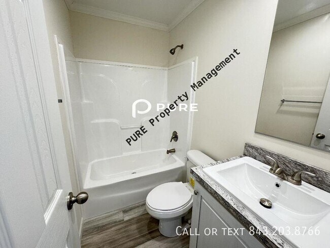 Building Photo - Mt Pleasant Homes GREAT LOCATION!!!!