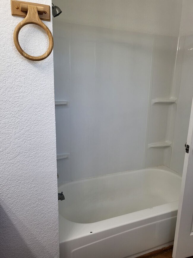 Building Photo - Chris Lane Duplex