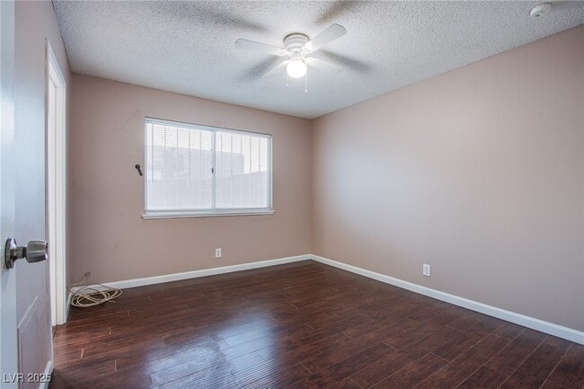 Building Photo - 4153 Crater St