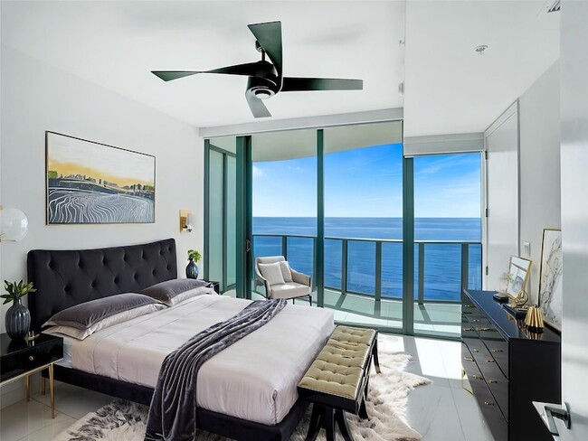 Building Photo - 900 N Ocean Blvd