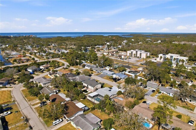Building Photo - 5543 Quist Dr