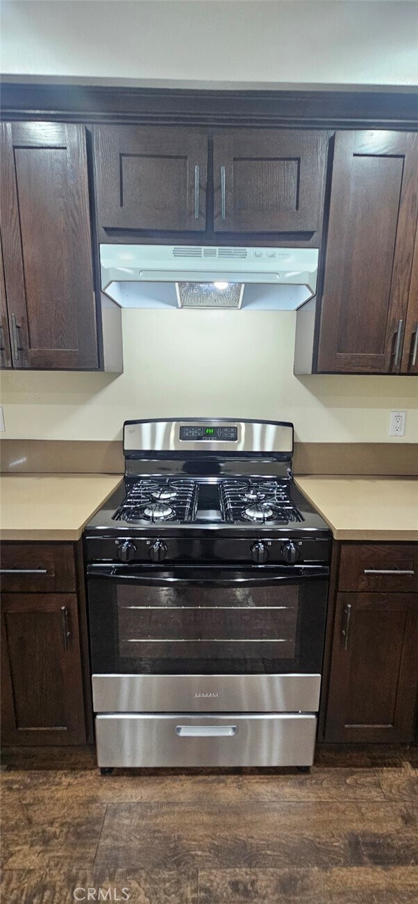 Building Photo - 611 E 75th St