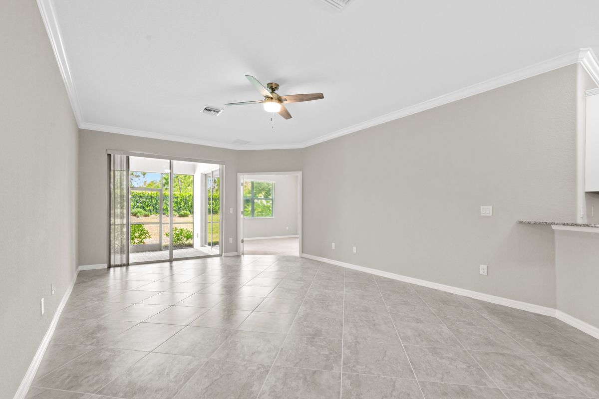 Building Photo - 10328 Prato Dr