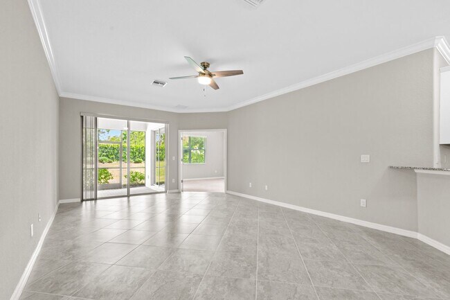 Building Photo - 10328 Prato Dr