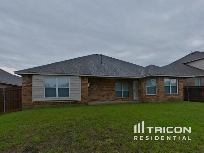 Building Photo - 515 Crownpoint Ln