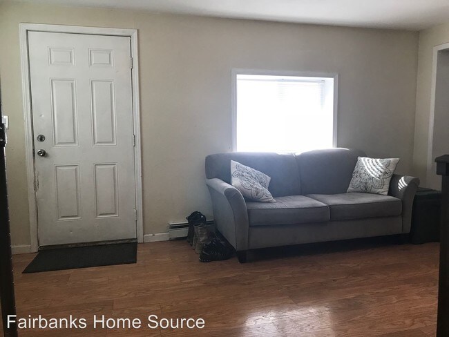 Building Photo - 367 Park Way