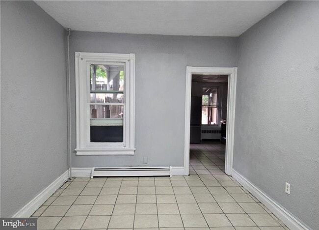 Building Photo - 436 Pierce St