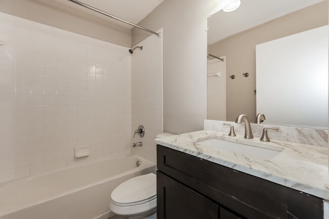 Building Photo - 13208 Sharondale Ct